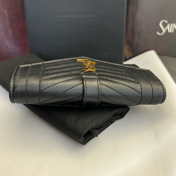 Auth YSL Wallet • Yves Saint Laurent Flap Wallet in Black Leather Authentic - Picture 8 of 14